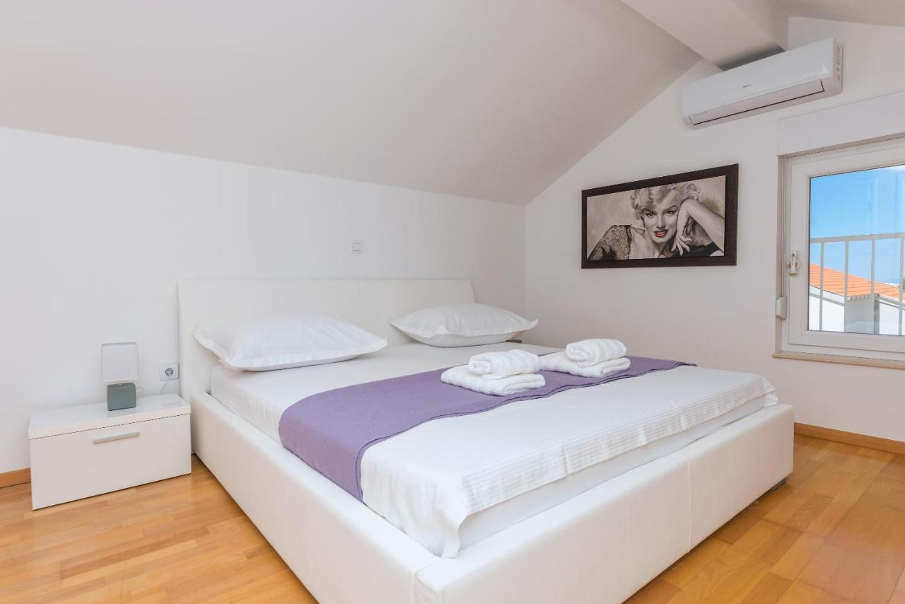 Apartman Marla มาคาร์สกา ภายนอก รูปภาพ