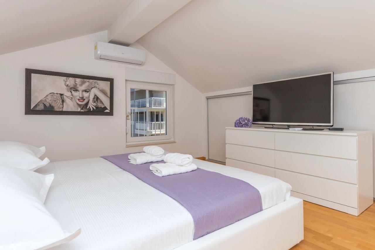 Apartman Marla มาคาร์สกา ภายนอก รูปภาพ